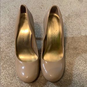 Jessica Simpson tan heels